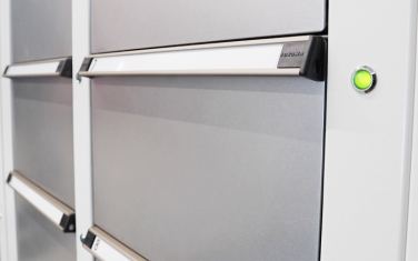 Schlüsselverwaltung Schrank LED gibt Position des Schlüssels an